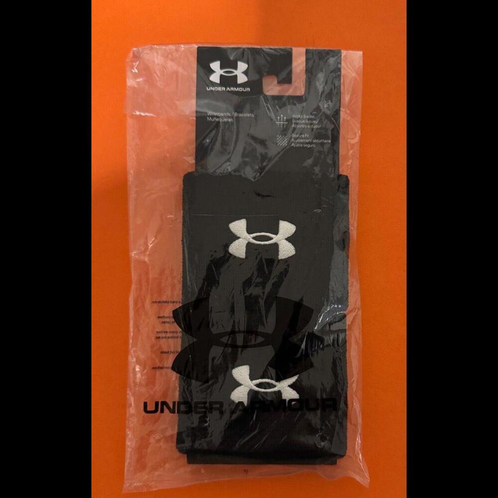 UNDER ARMOUR  Mens Wristband 2-Pack One Size Black NWT